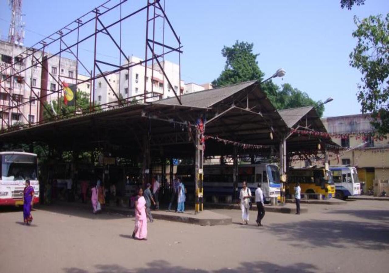 Plaza Vadapalani Hotel 2*