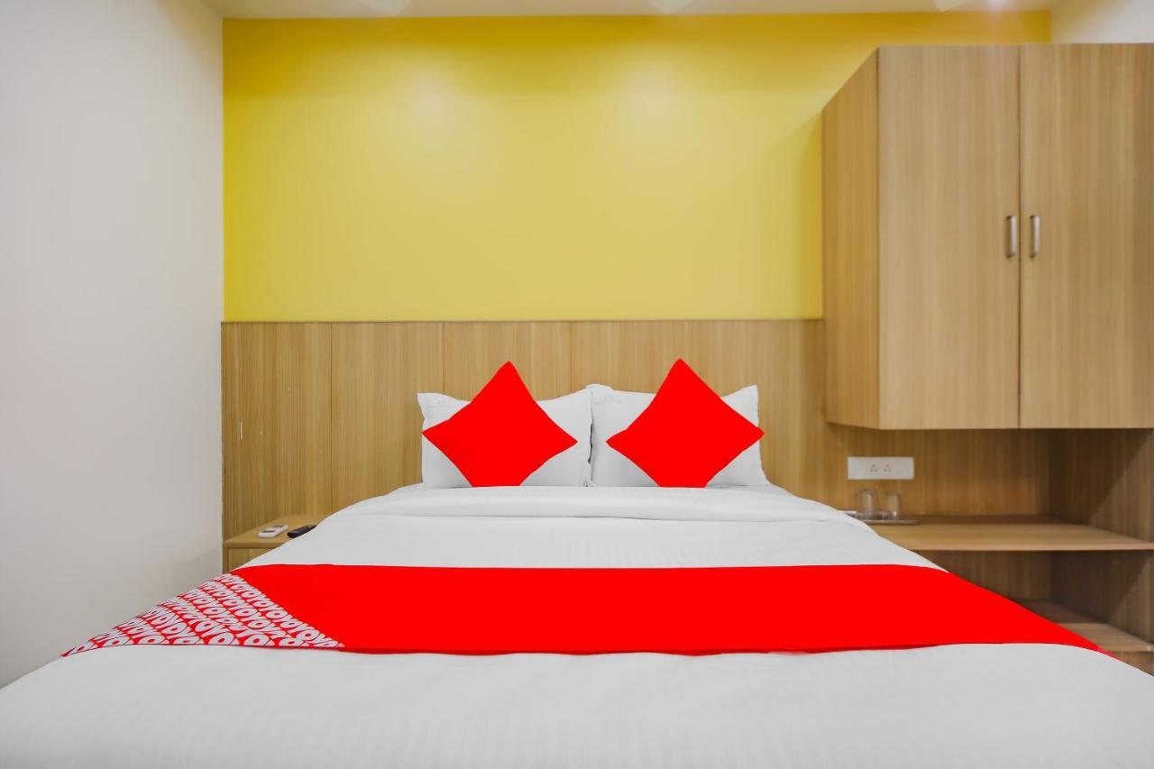 Hotel Oyo 78272 Durga Residency 3*