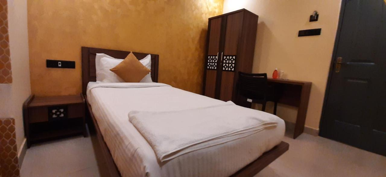 Bed & Breakfast Kans One 3*
