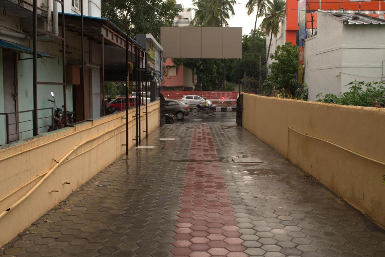 Kans One Bed & Breakfast Chennai