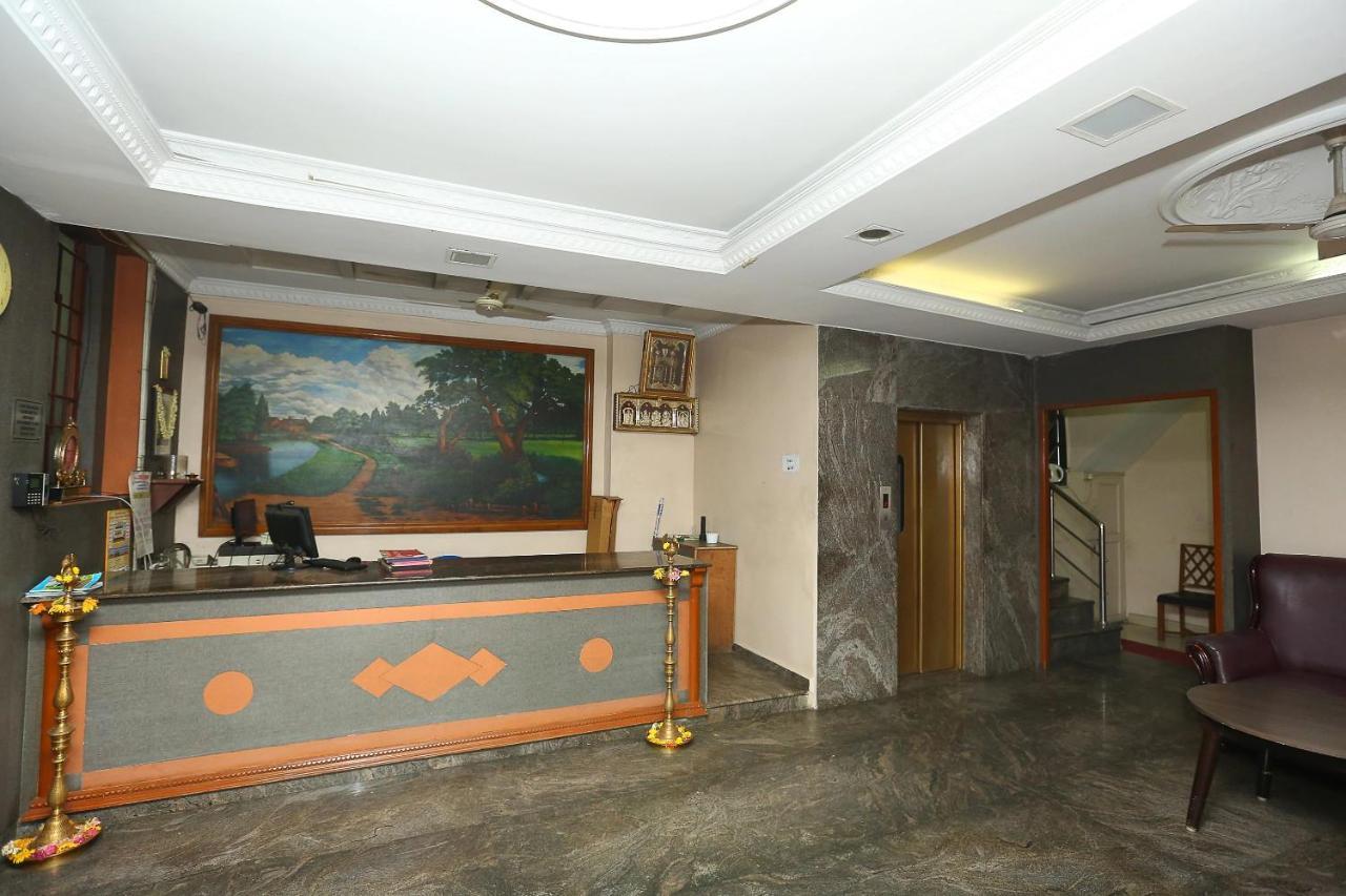 Ganesh Eshi'S Guest House