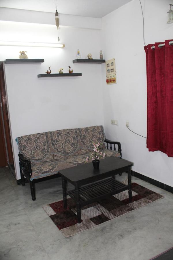 Friendlystay At Madanandapuram Homestay