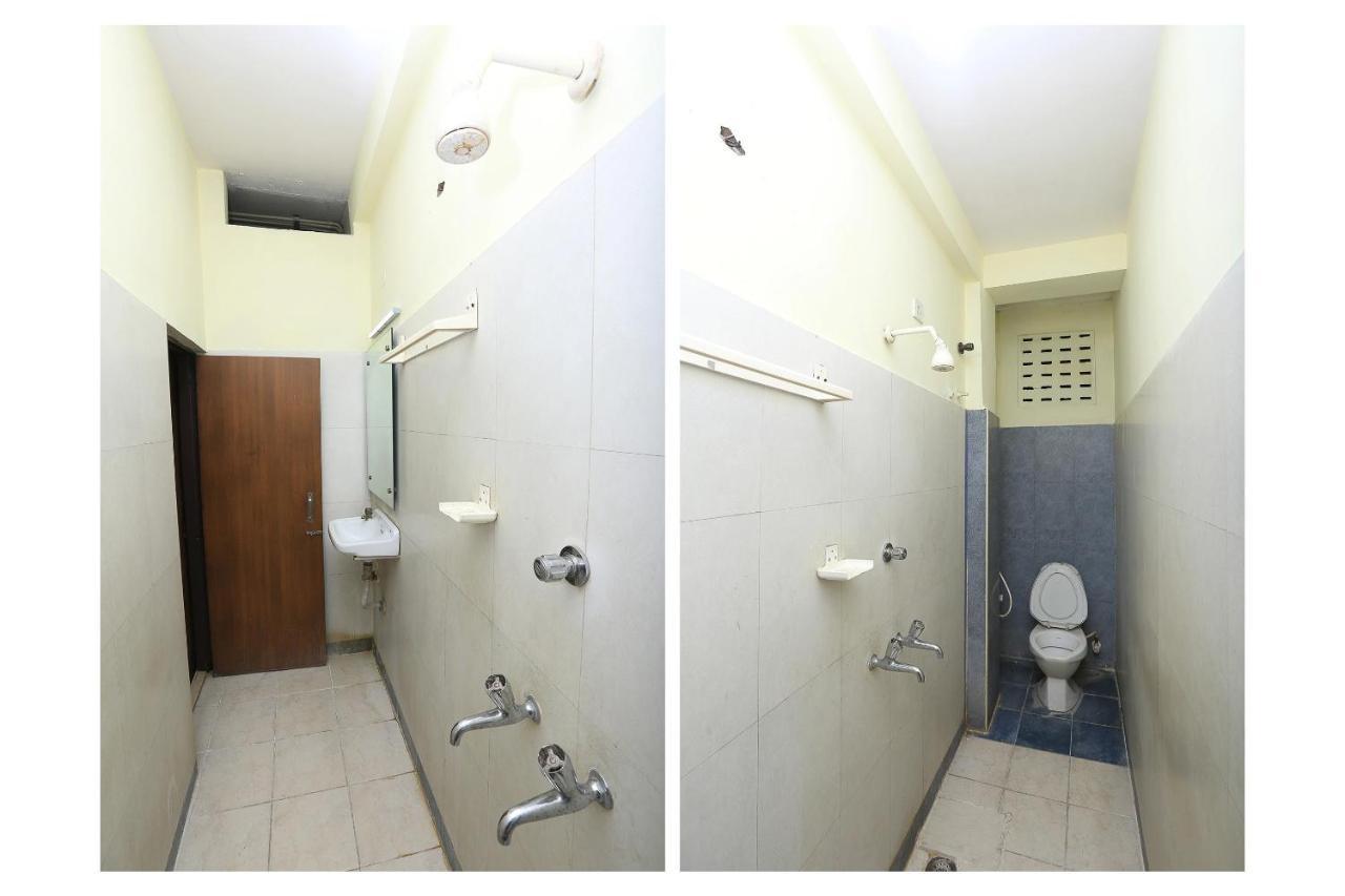 Ganesh Eshi'S Guest House Hotel 3*