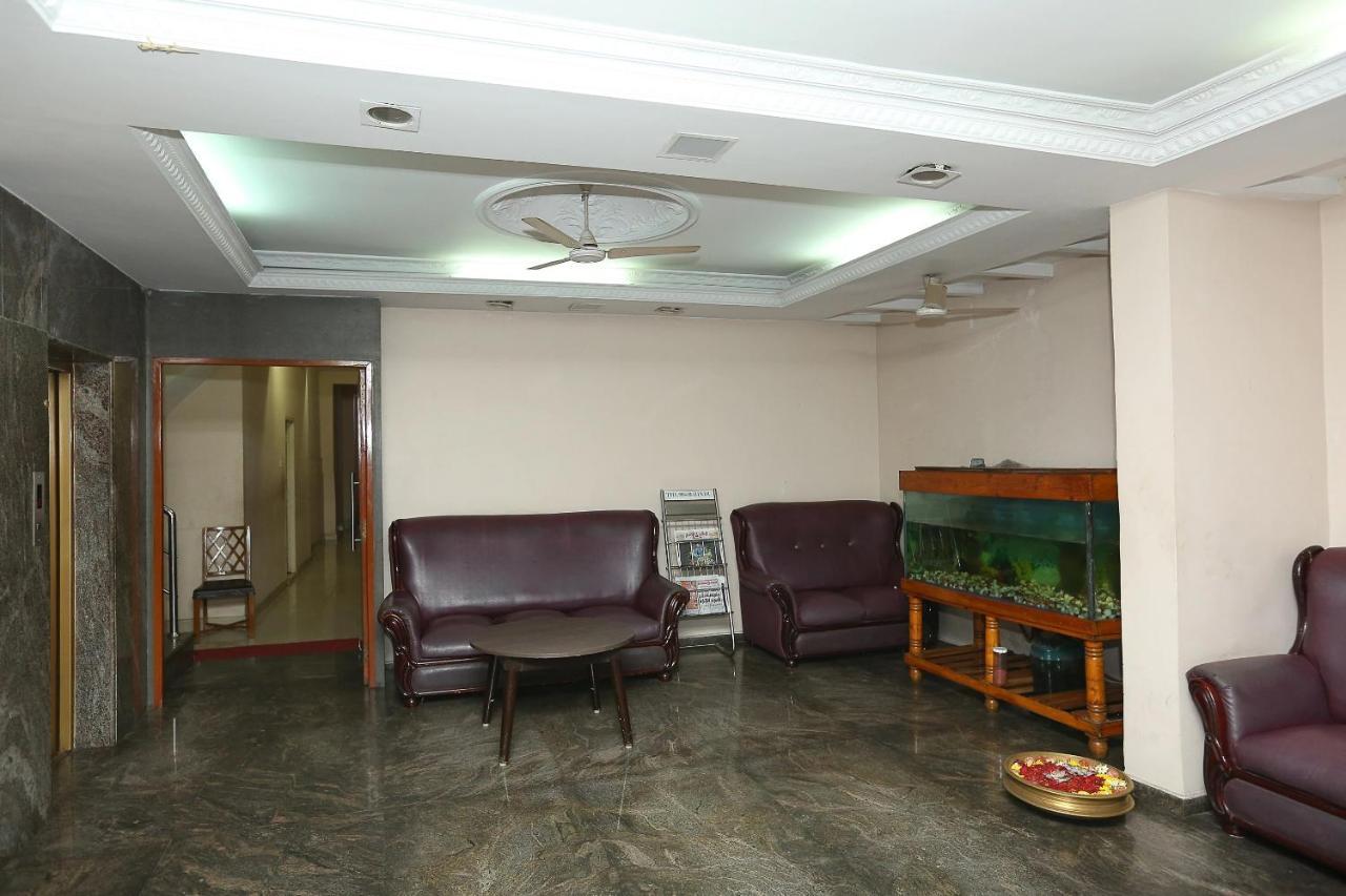 Ganesh Eshi'S Guest House Chennai