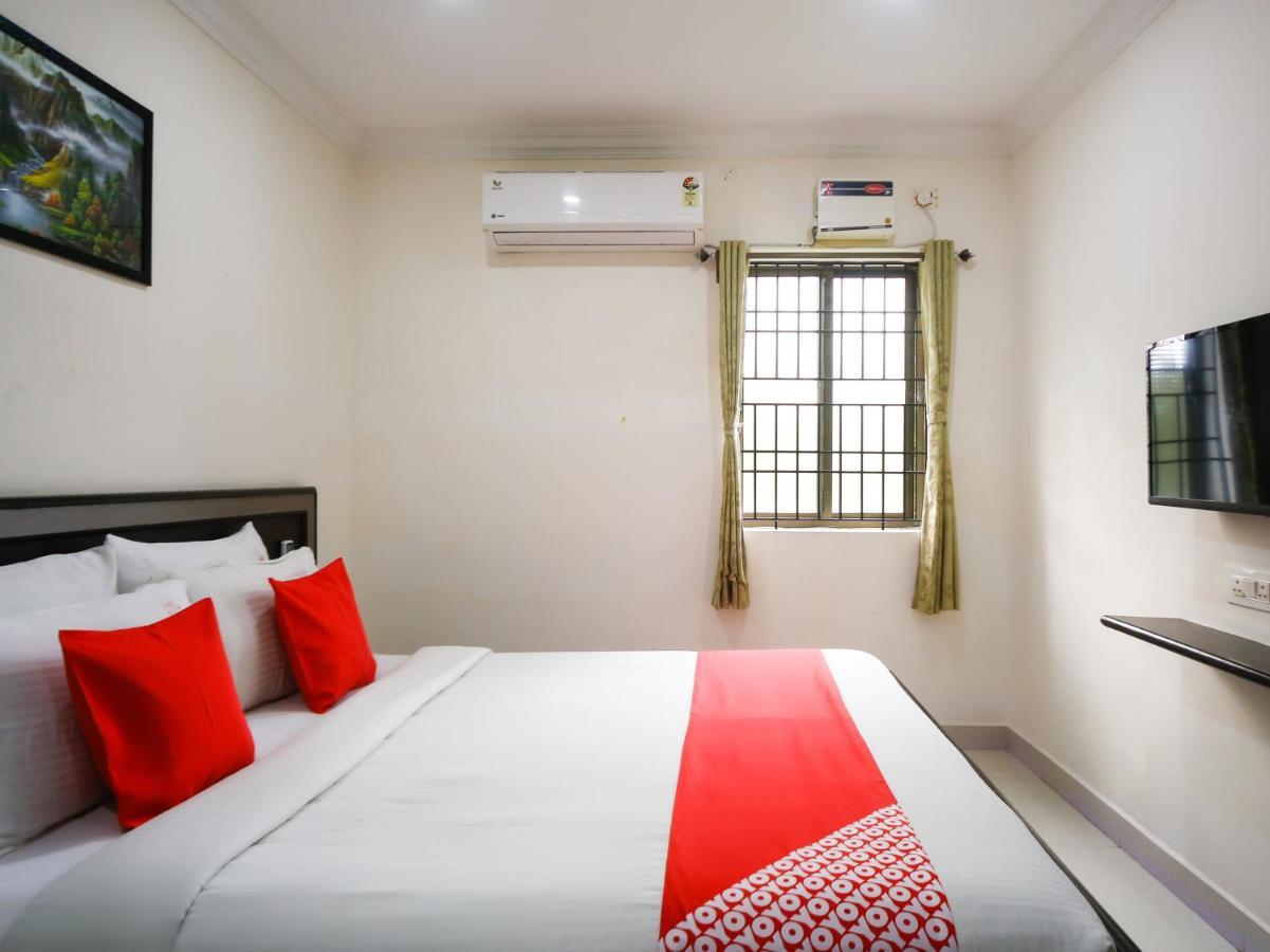 Pleasant Stays - Near Airport 2* Chennai