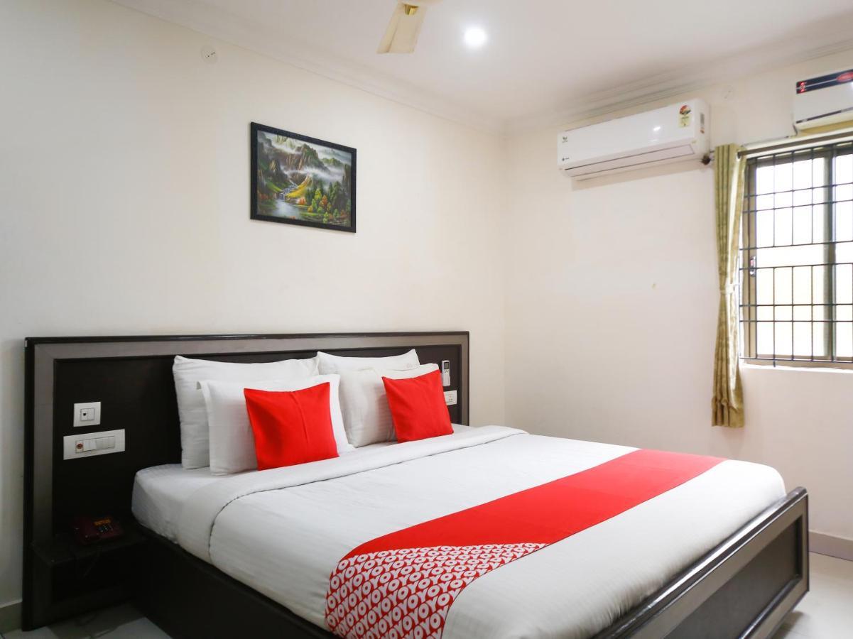 Pleasant Stays - Near Airport 2* Chennai