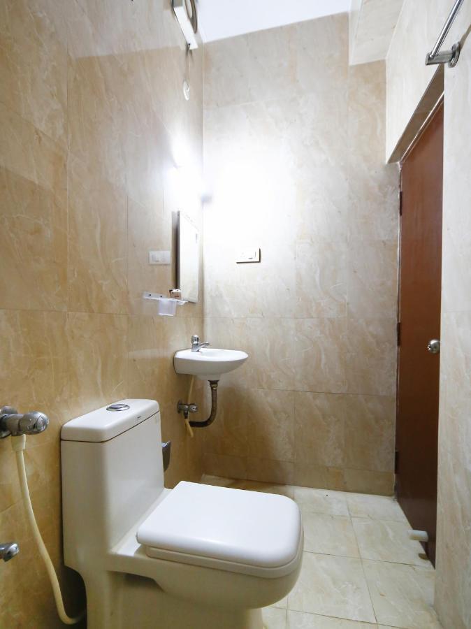 Pleasant Stays - Near Airport Hotel Chennai