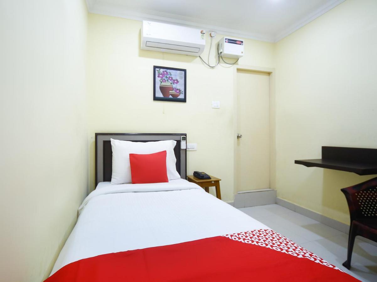 Pleasant Stays - Near Airport 2* Chennai