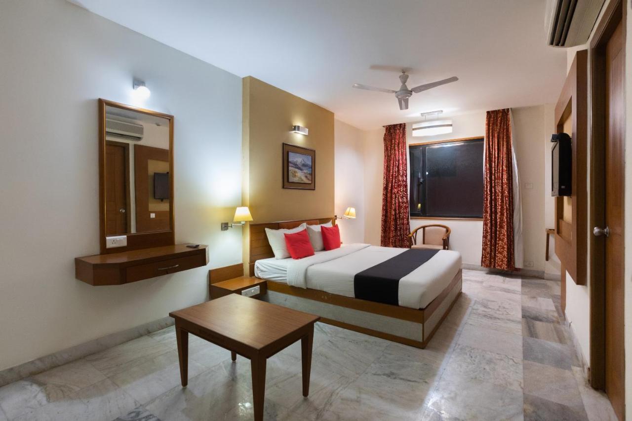 Bkr Grand Hotel 3*