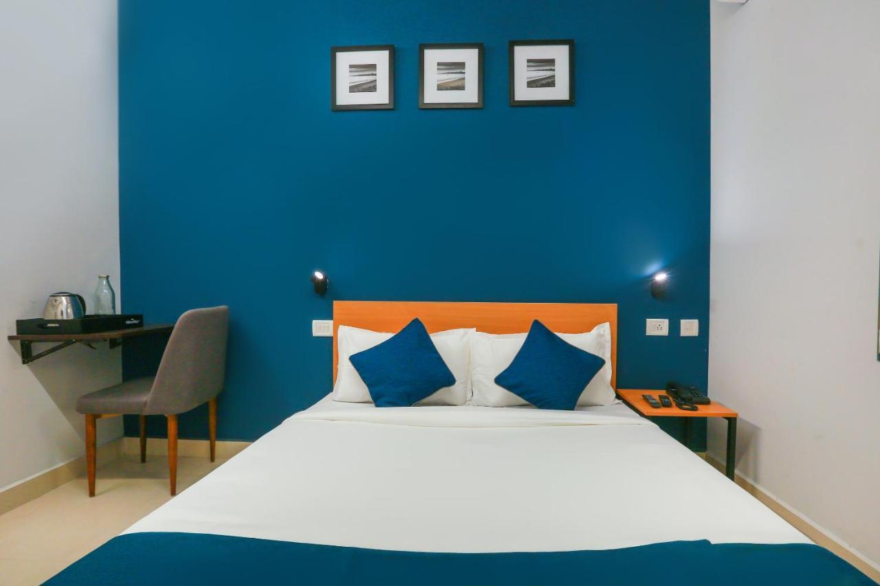 Oyo Grand Residency Near Kasi Talkies