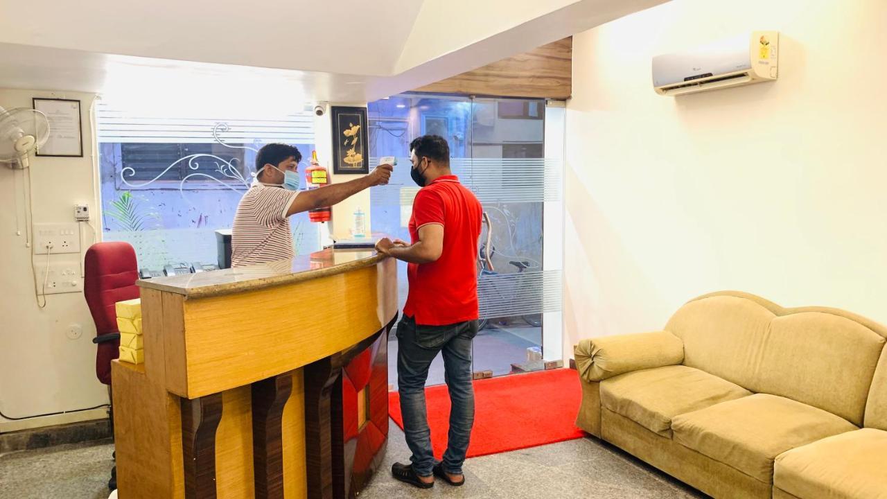 Hotel Half Moon Palace Chennai