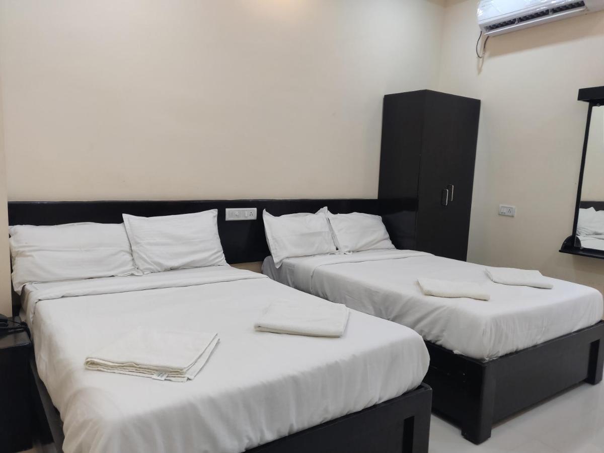 Hotel Sri Vignesh Residency
