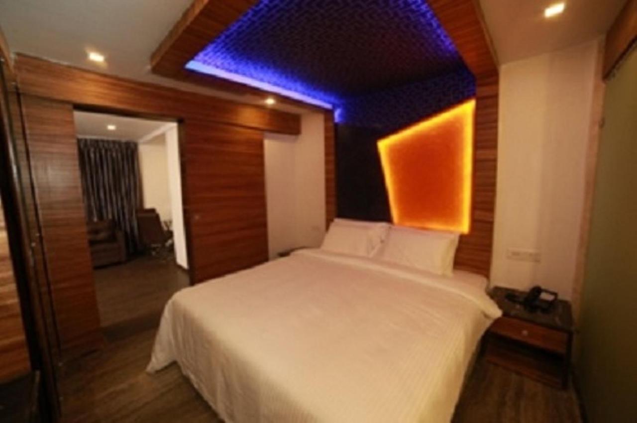 M Grand 3*