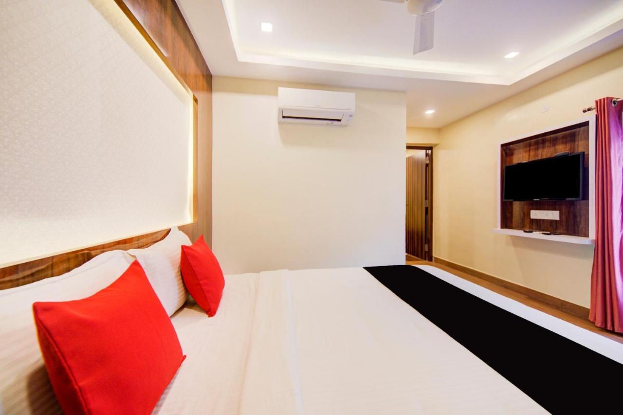 Collection O 75820 Madras Metro Club, T Nagar Chennai