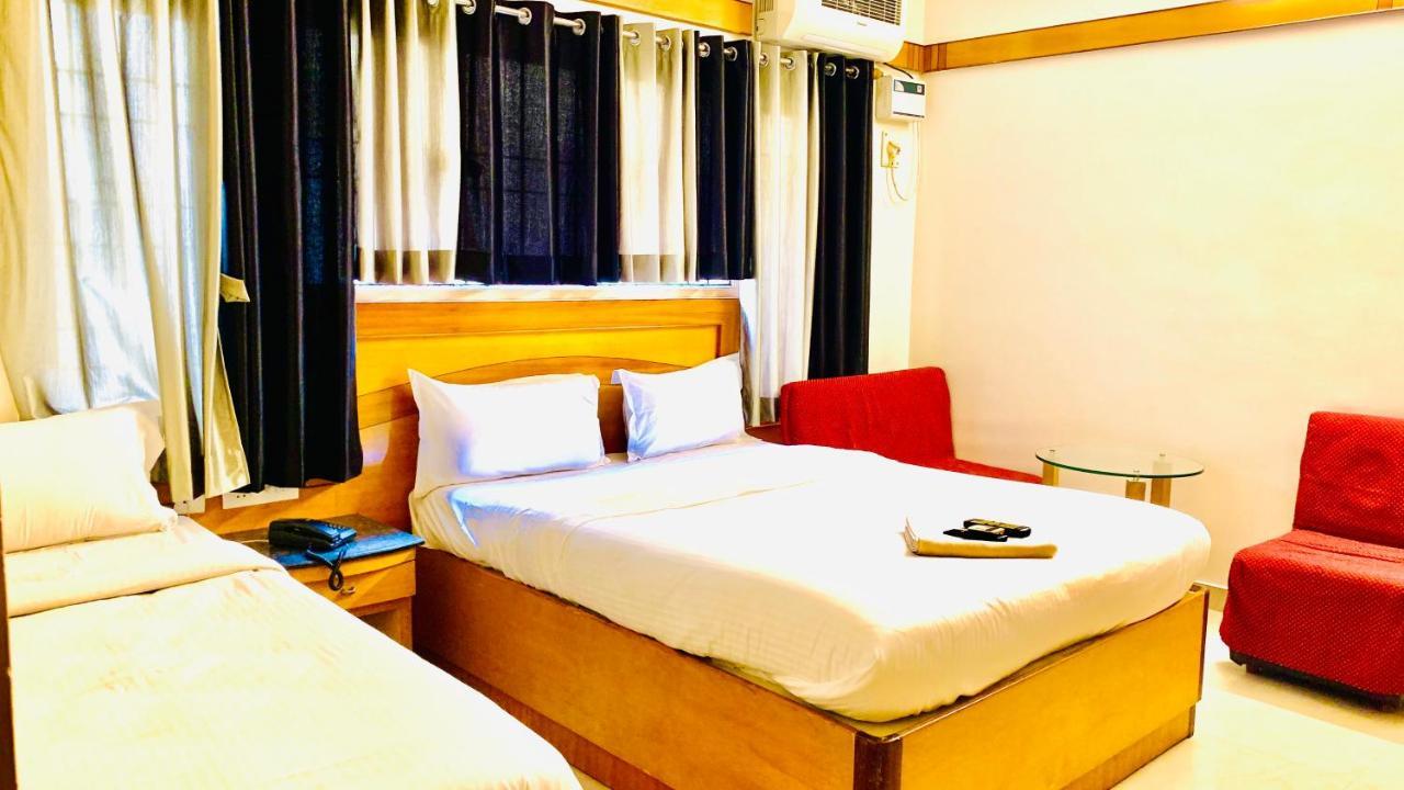 Half Moon Palace 3*