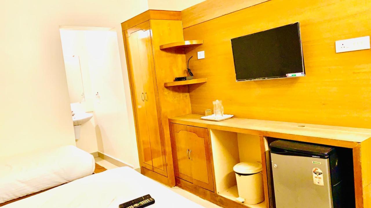 Hotel Half Moon Palace 3*