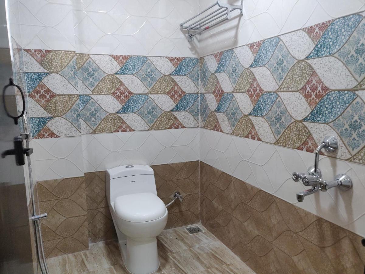 Sri Vignesh Residency 2*