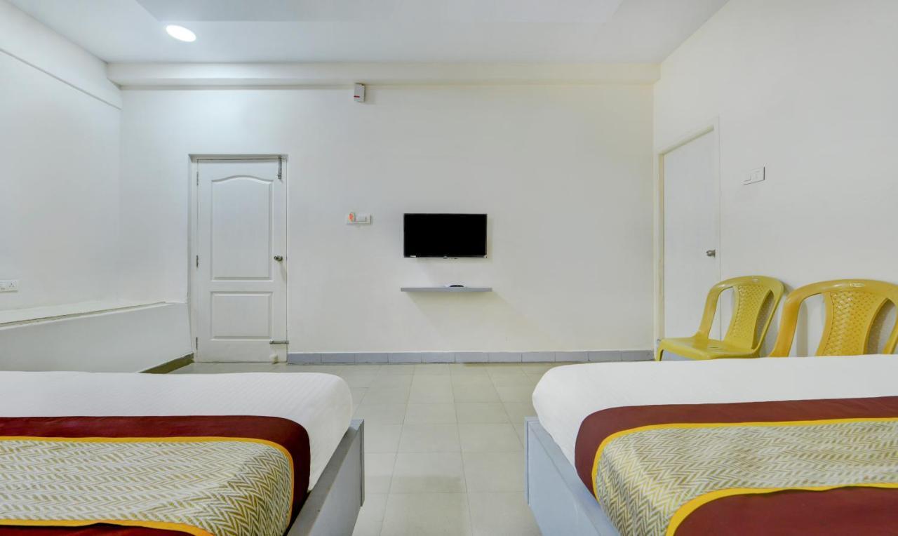 Hotel Saibala Deluxe - Near Airport Chennai