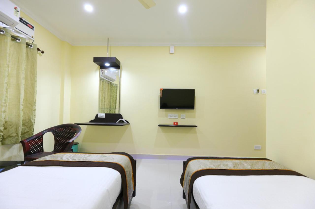 Saibala Deluxe - Near Airport Hotel