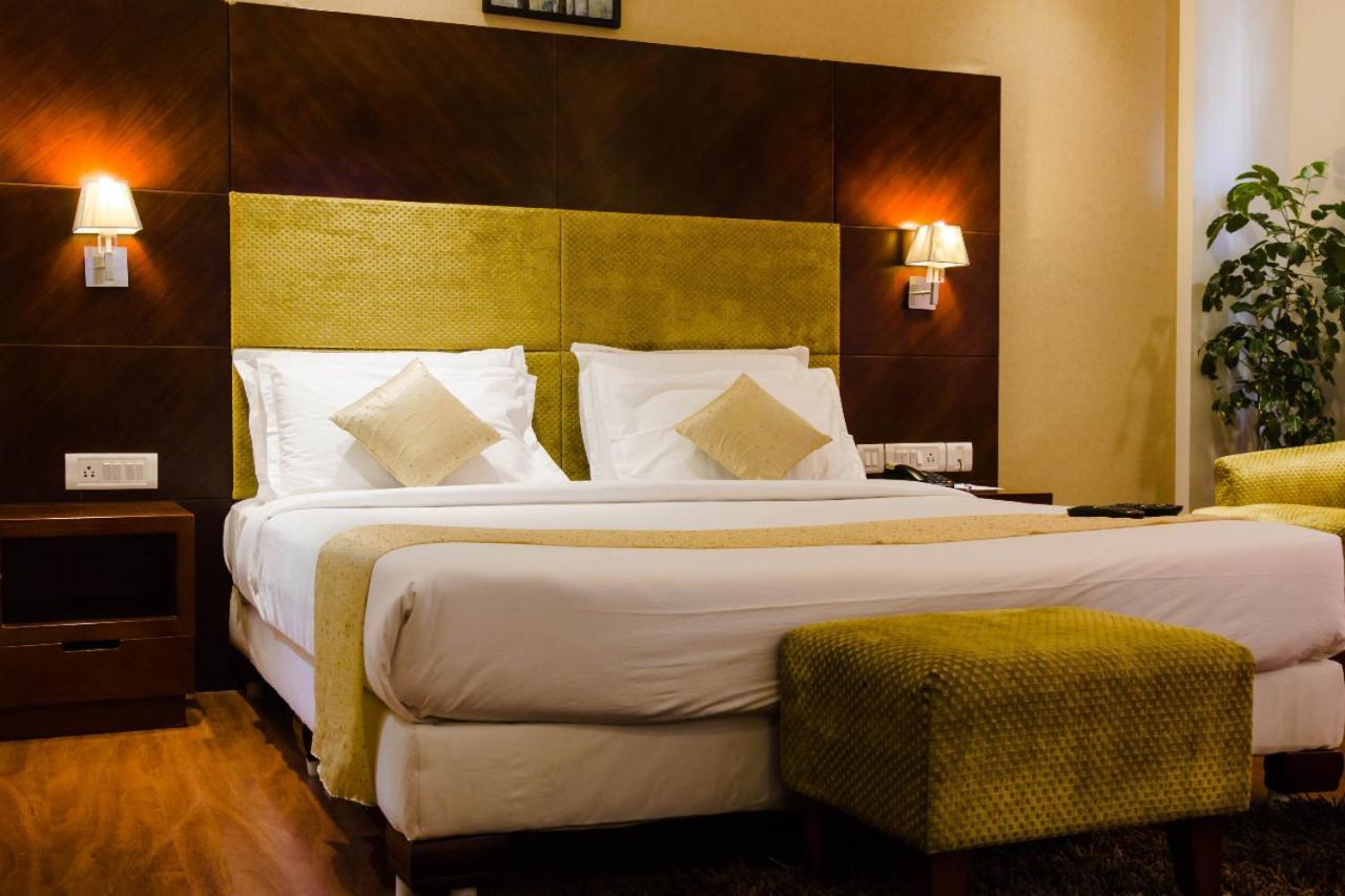 Royal Regency Hotel