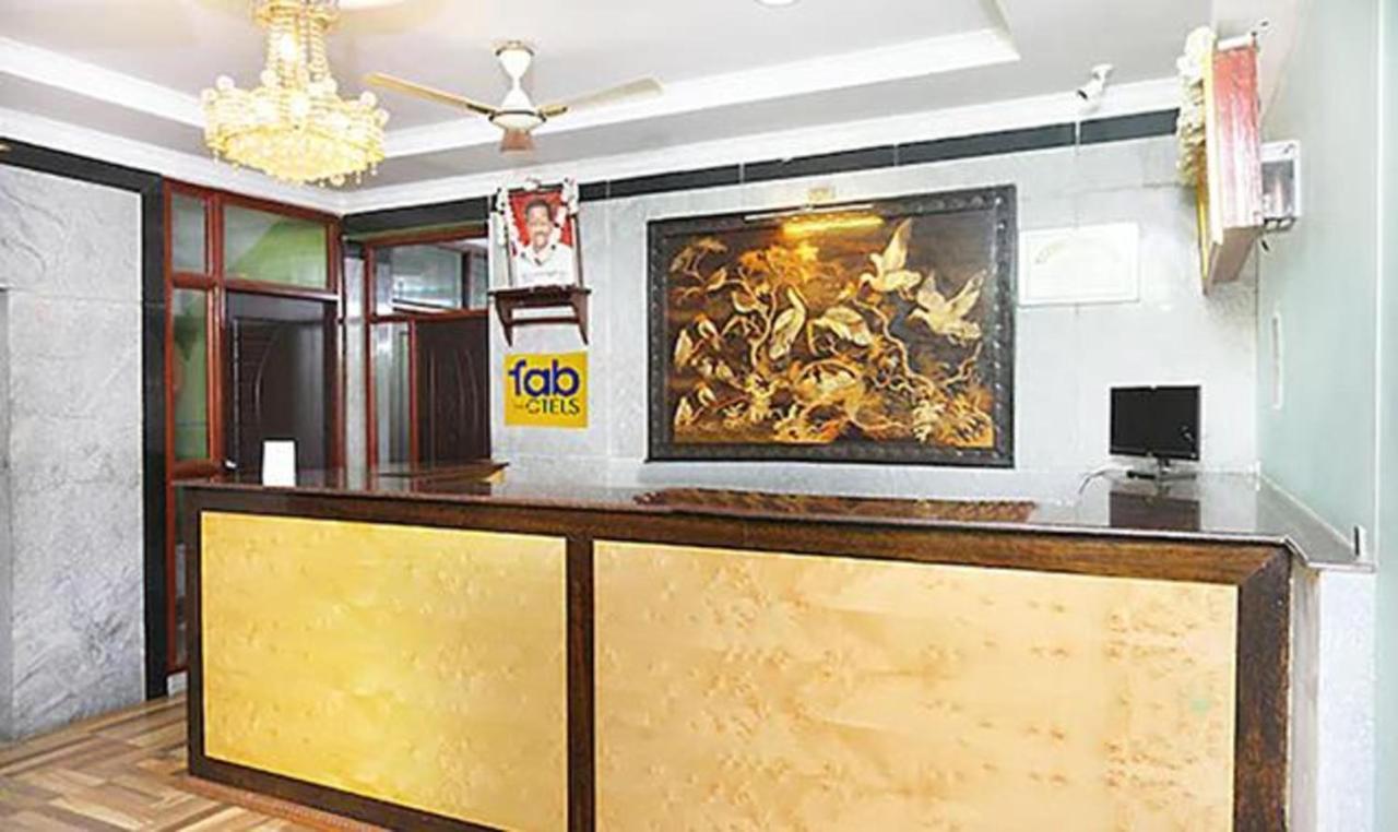 Fabhotel Mnr Grand Hotel