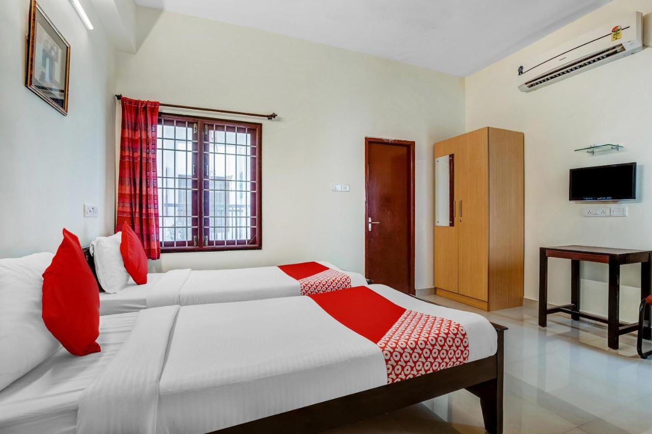 Super Oyo O Jeyam Residency 3*