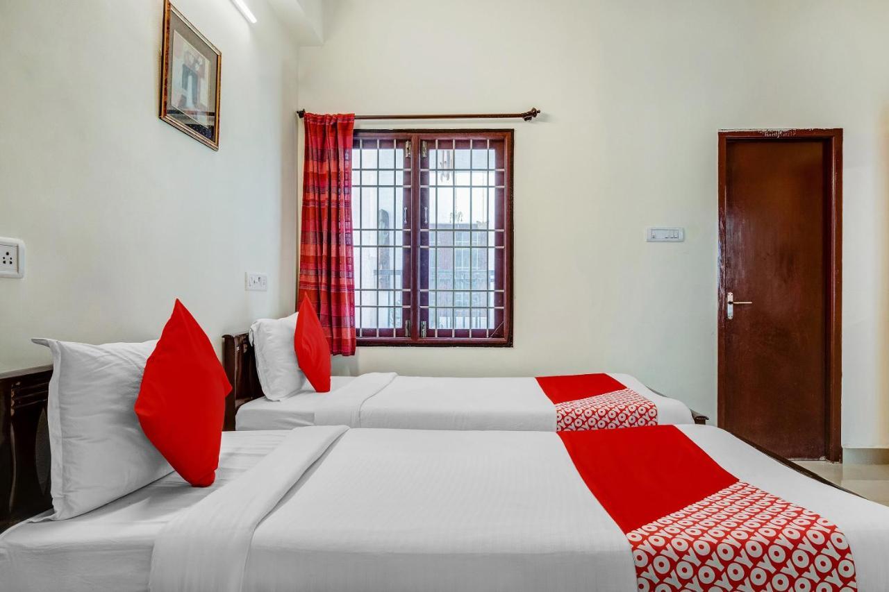 Super Oyo O Jeyam Residency Chennai