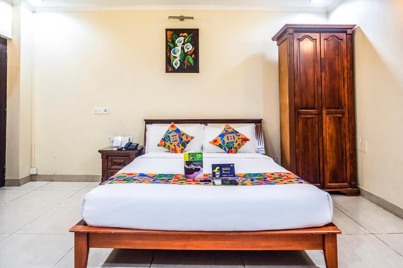 Hotel Fabhotel Blossoms Service - T Nagar Chennai