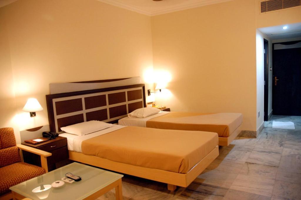 Abu Palace 3*