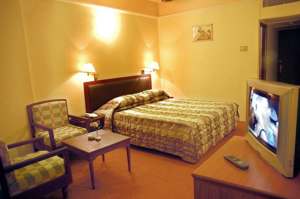 Abu Palace 3*