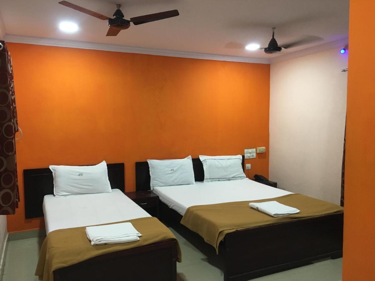 Guest house Delmon Residency Chennai
