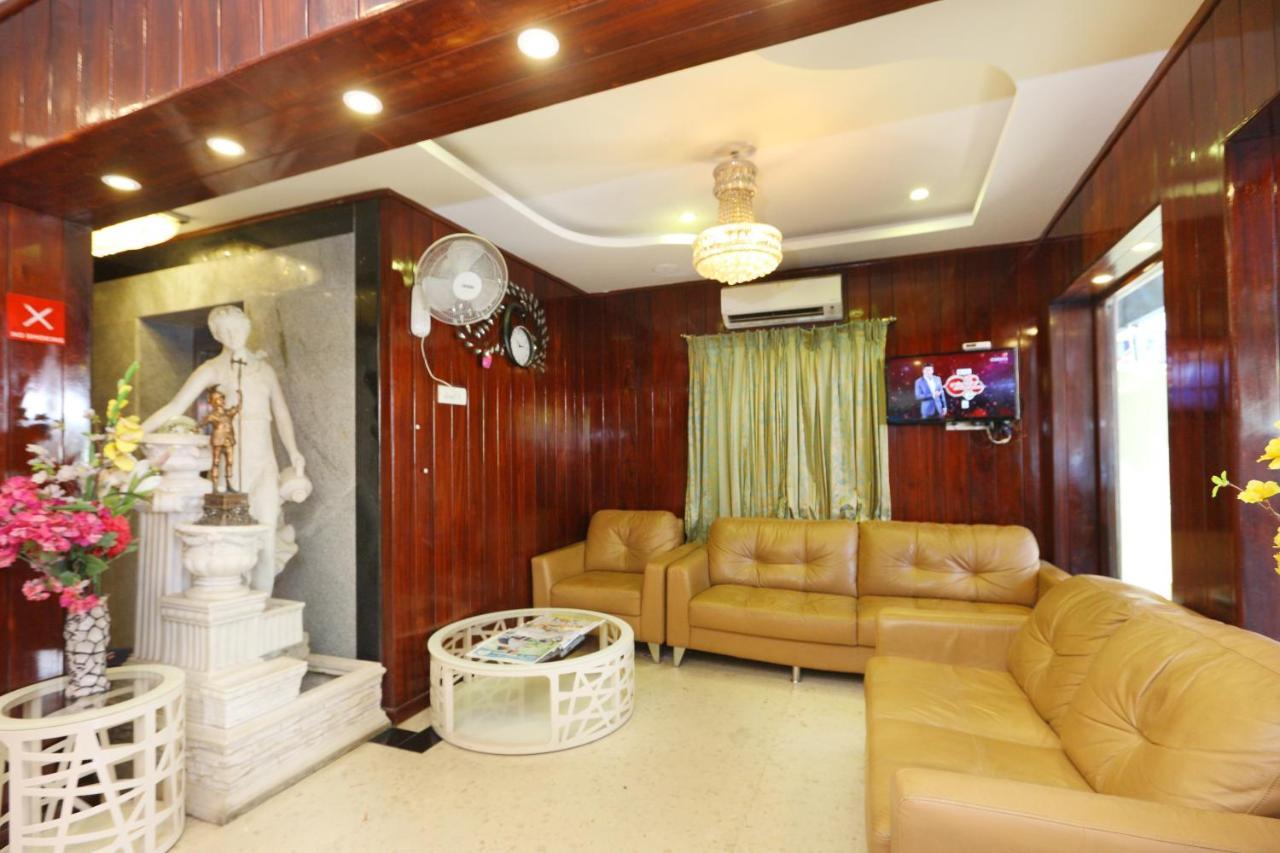 Collection O 5446 Maharajay 3* Chennai