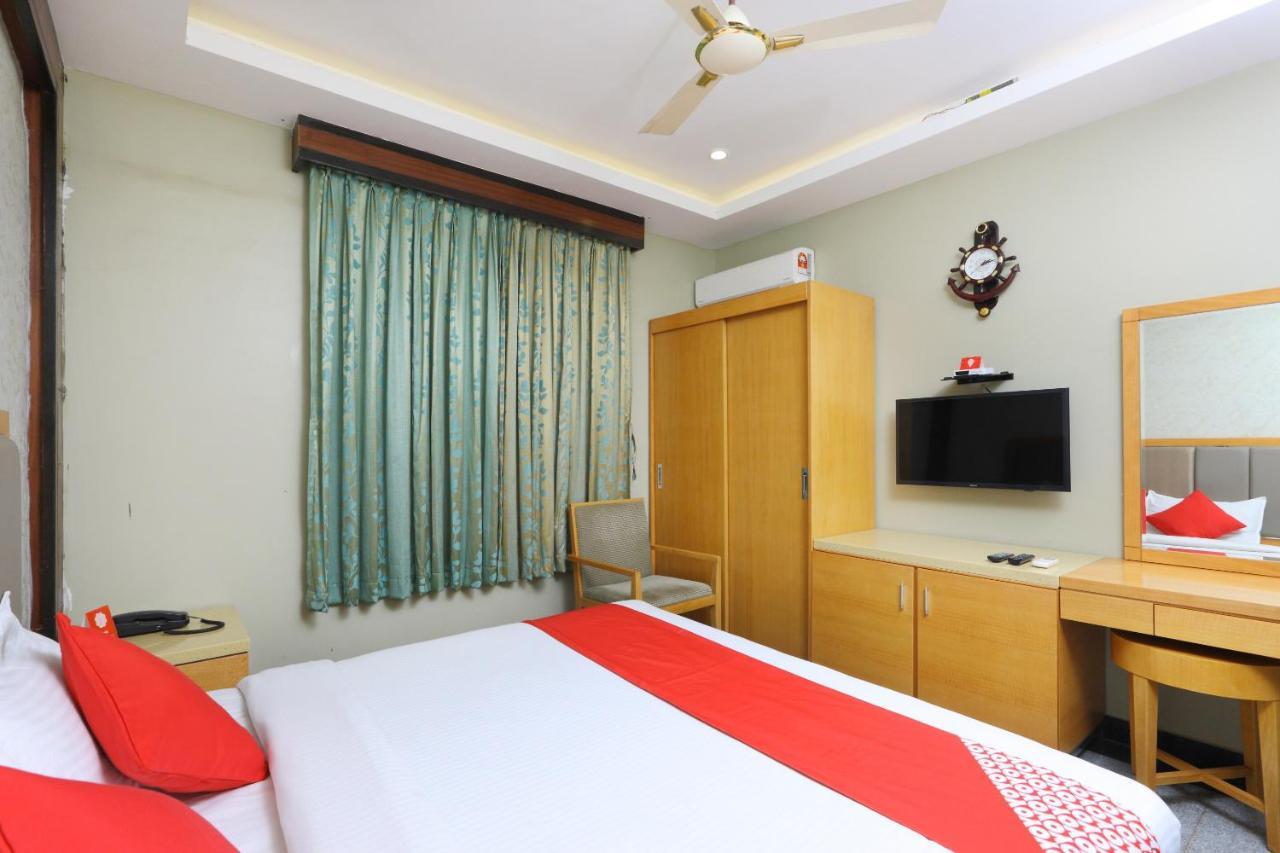 Collection O 5446 Maharajay 3* Chennai