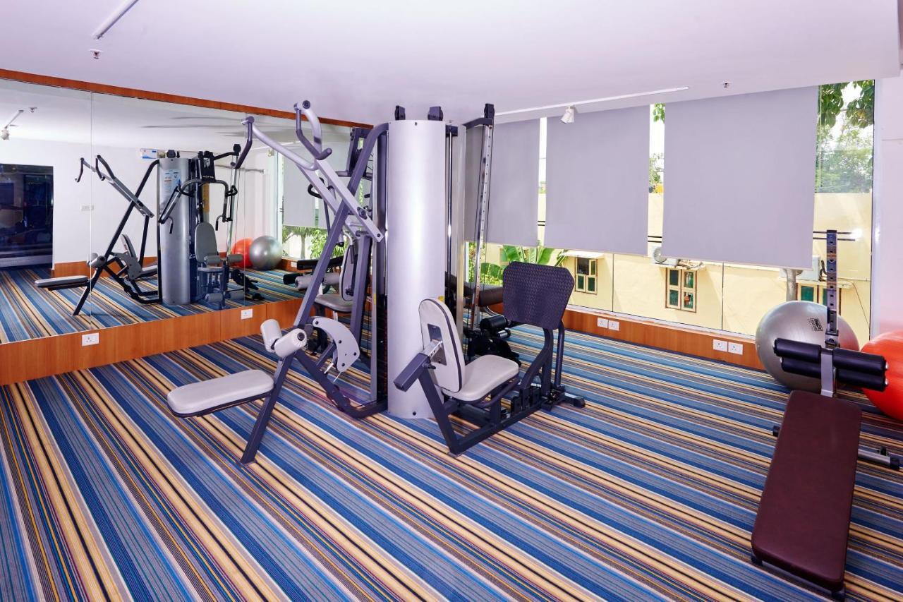 Aloft Omr It Expressway Hotel