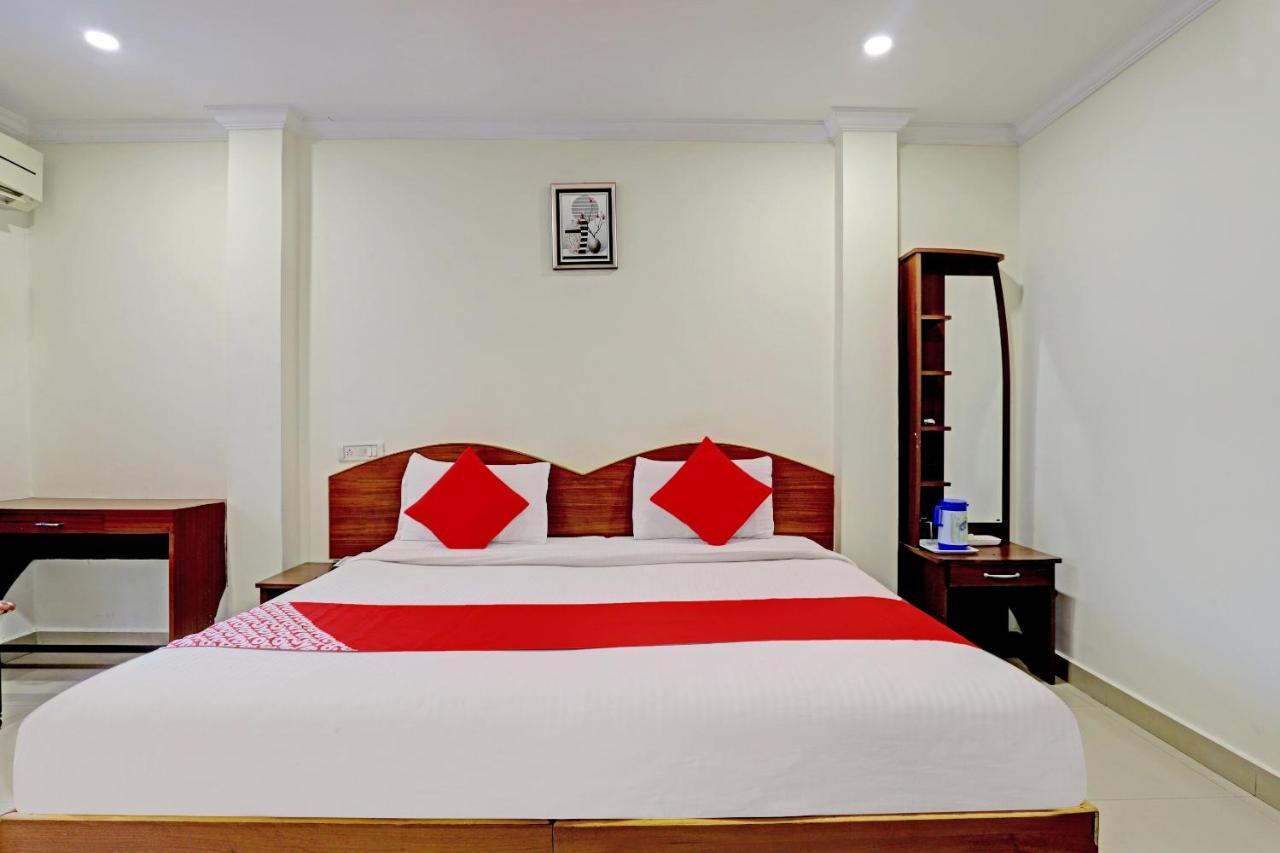 Oyo 78979 Omr Residency Hotel