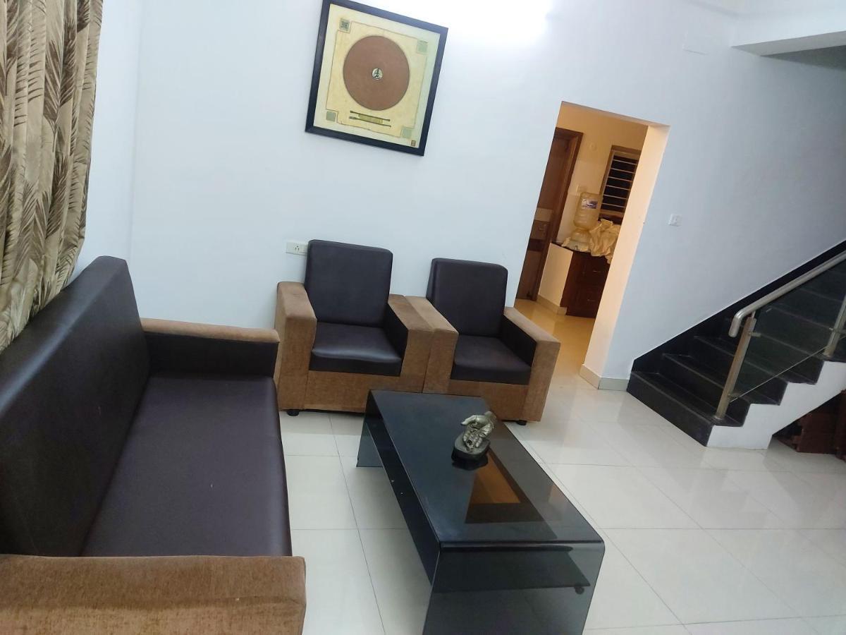 Guest house Avuraa Hospitality India