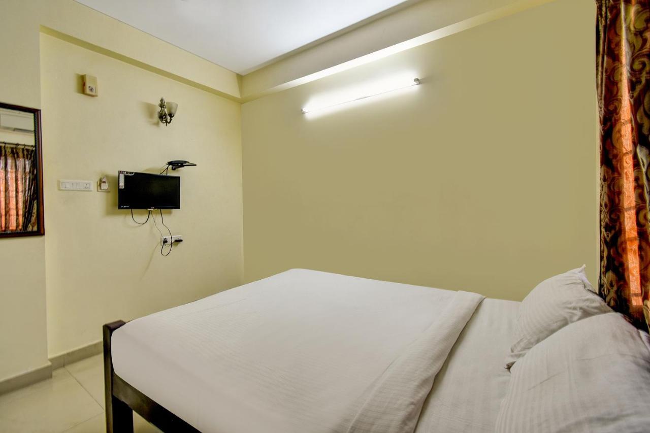 Fabhotel Comfort Park Inn