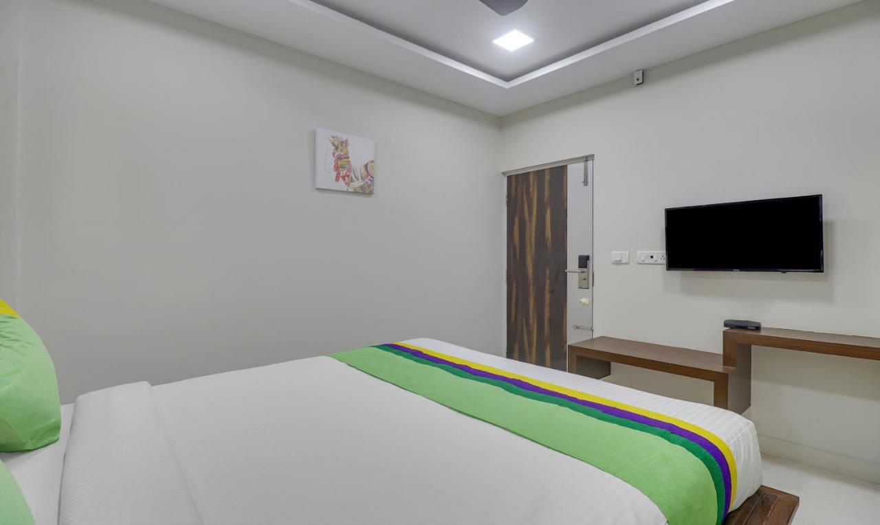 Hotel Treebo Trend Rithikha Crest Ashok Nagar