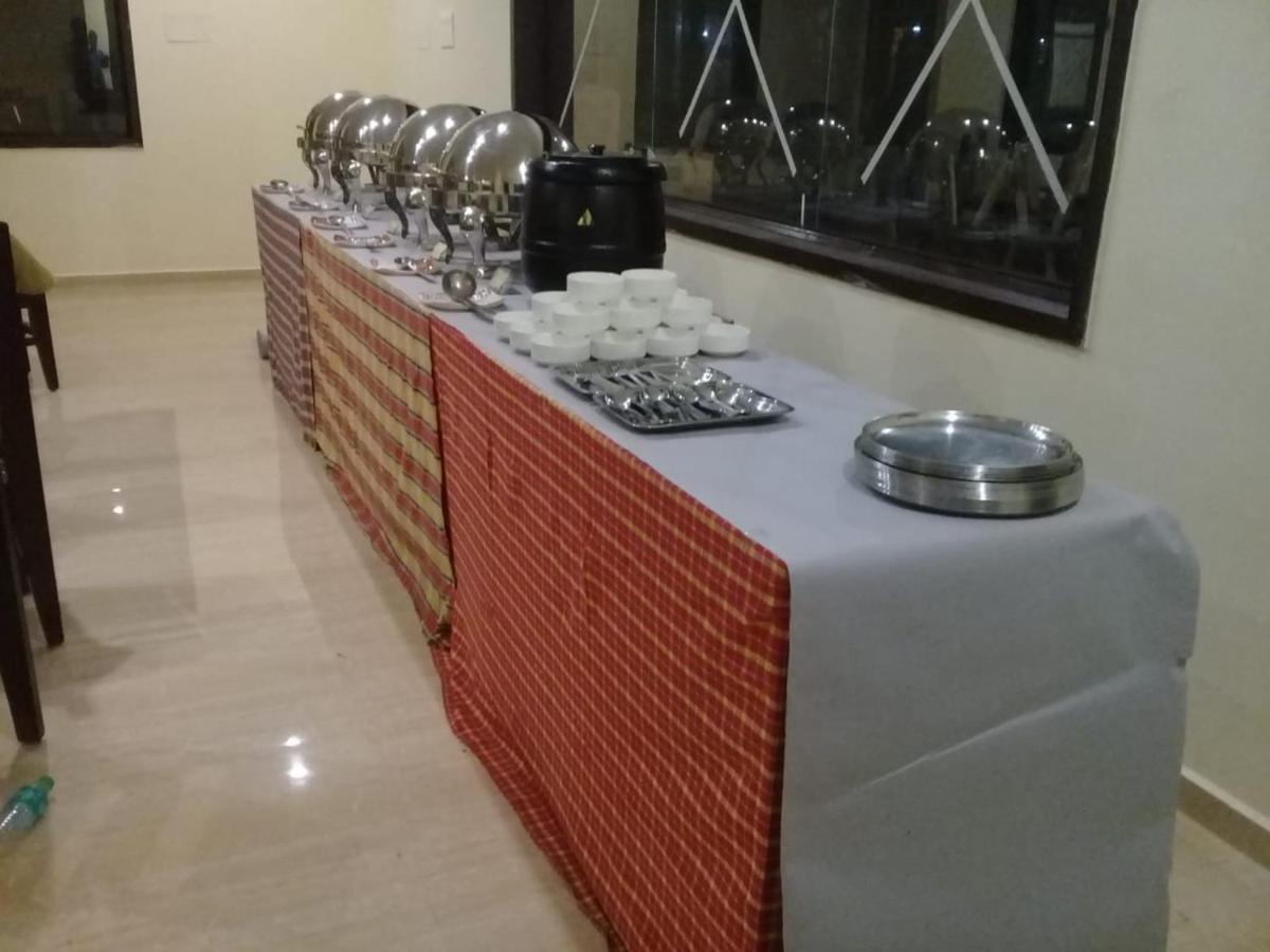 Sugam & Convention Centre Hotel