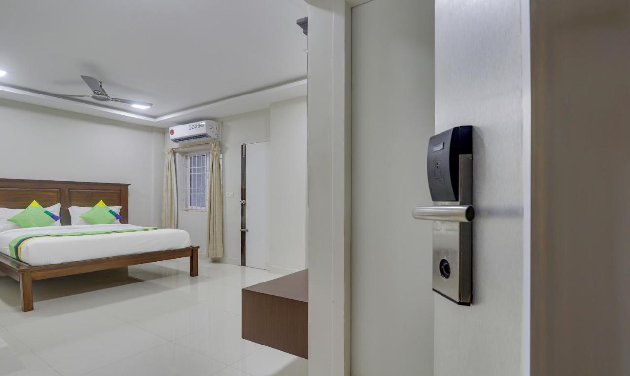 Hotel Treebo Trend Rithikha Crest Ashok Nagar 3*