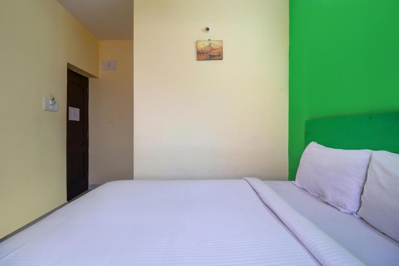 Hotel Fabhotel Green Tree Chennai