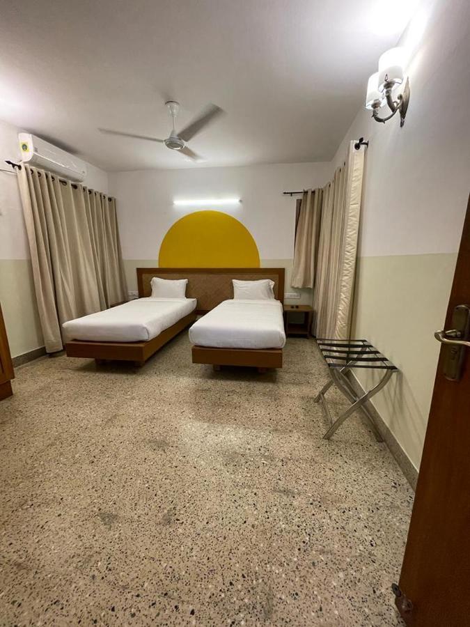 Hanu Reddy Residences - Nawab Habibullah Avenue Chennai