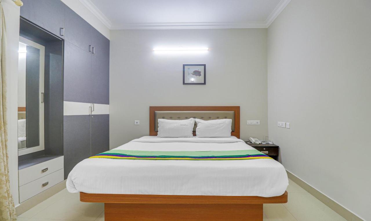 Treebo Rithikha Elite Trade Centre Hotel