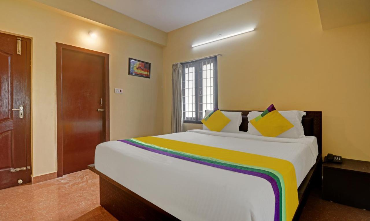 Hotel Itsy Rithika Blossoms