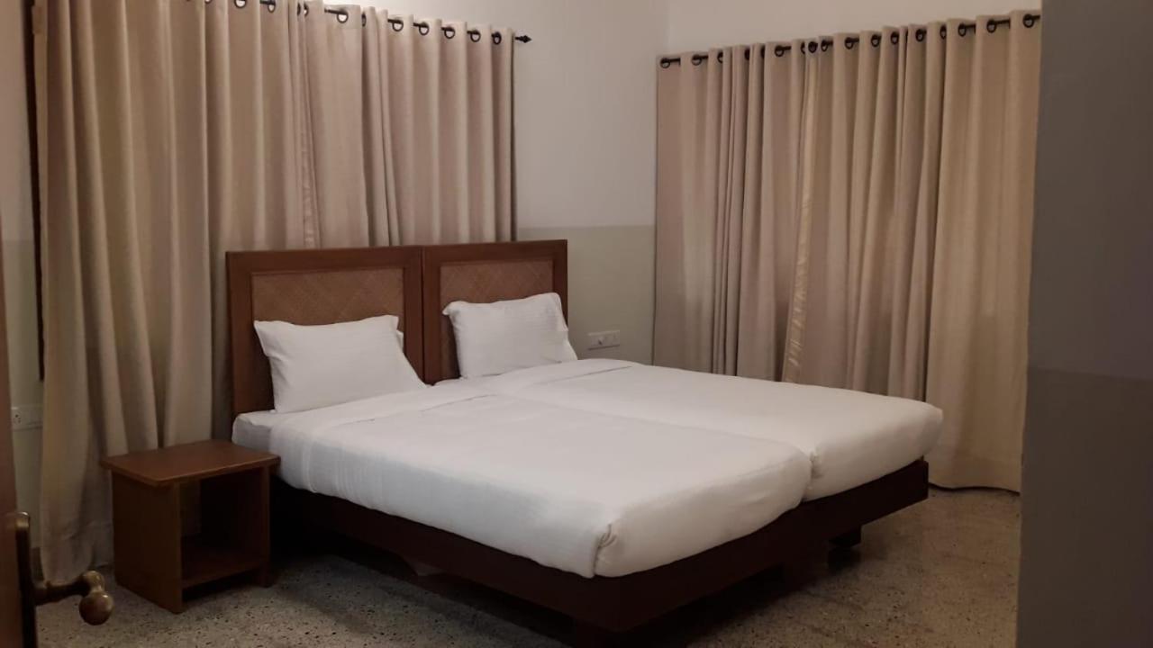 Hanu Reddy Residences - Nawab Habibullah Avenue Bed & Breakfast