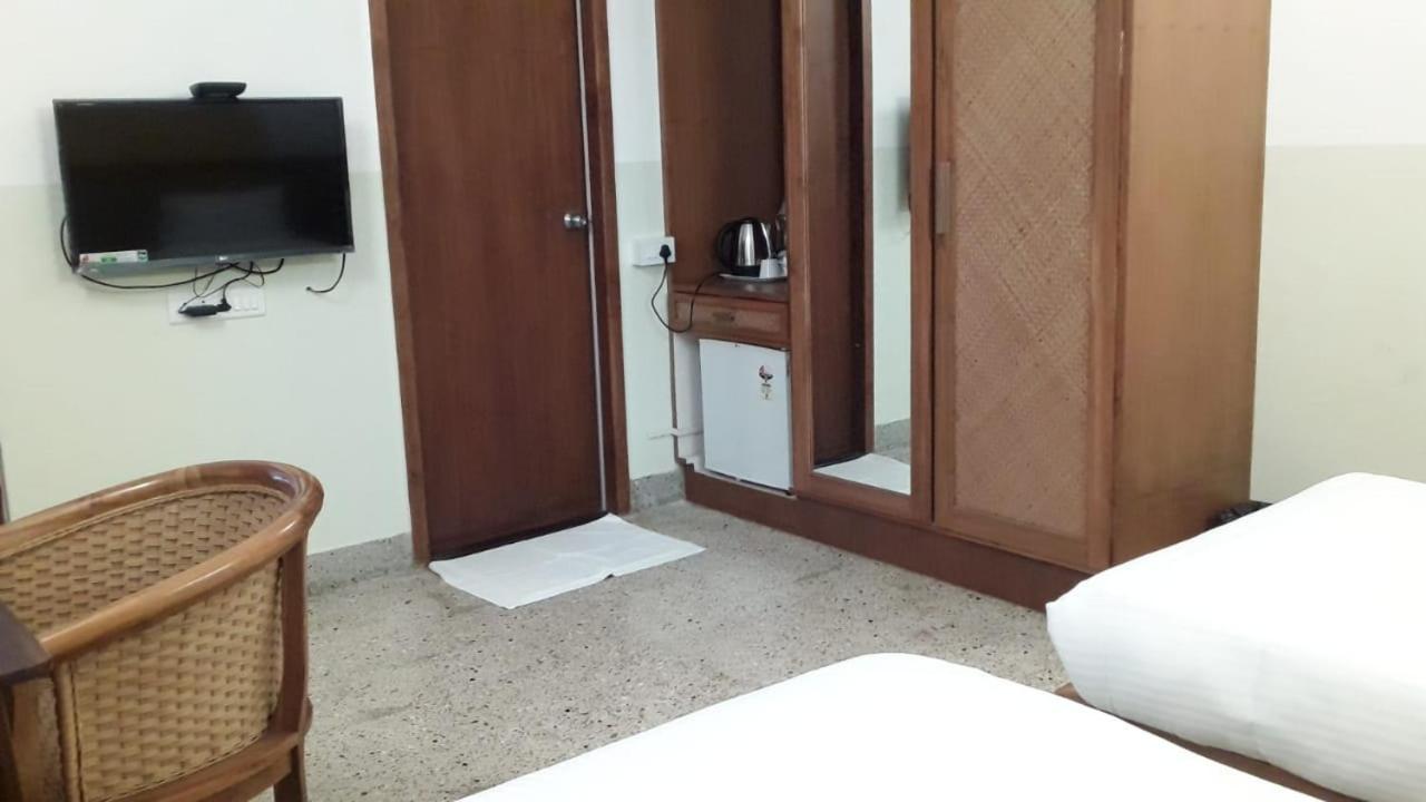 Bed & Breakfast Hanu Reddy Residences - Nawab Habibullah Avenue Chennai