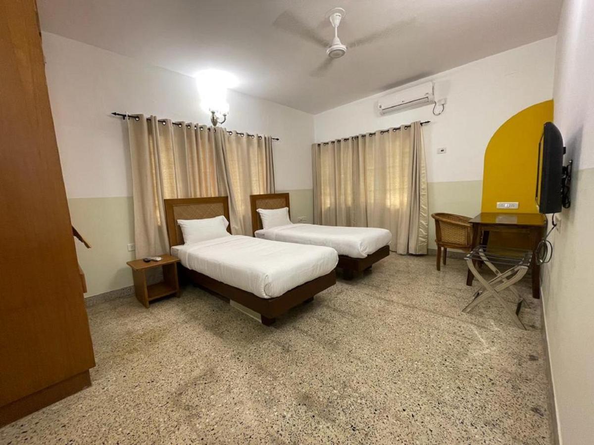 Bed & Breakfast Hanu Reddy Residences - Nawab Habibullah Avenue *