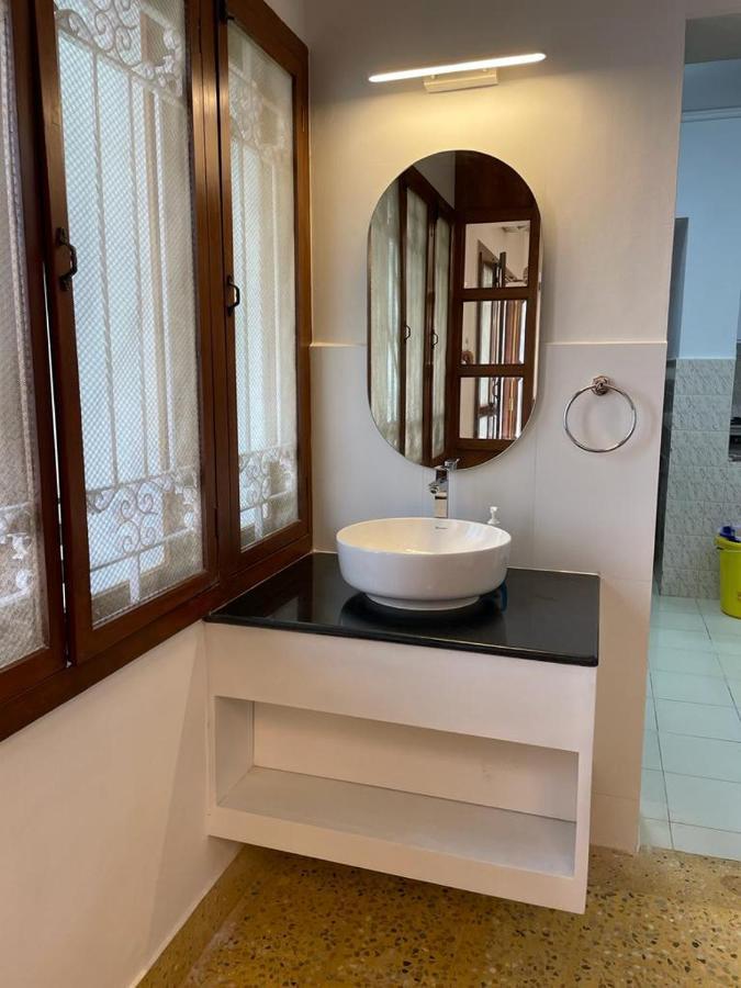 Bed & Breakfast Hanu Reddy Residences - Nawab Habibullah Avenue