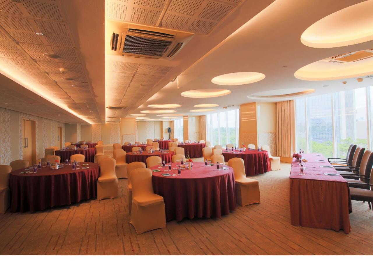 E 4* Chennai