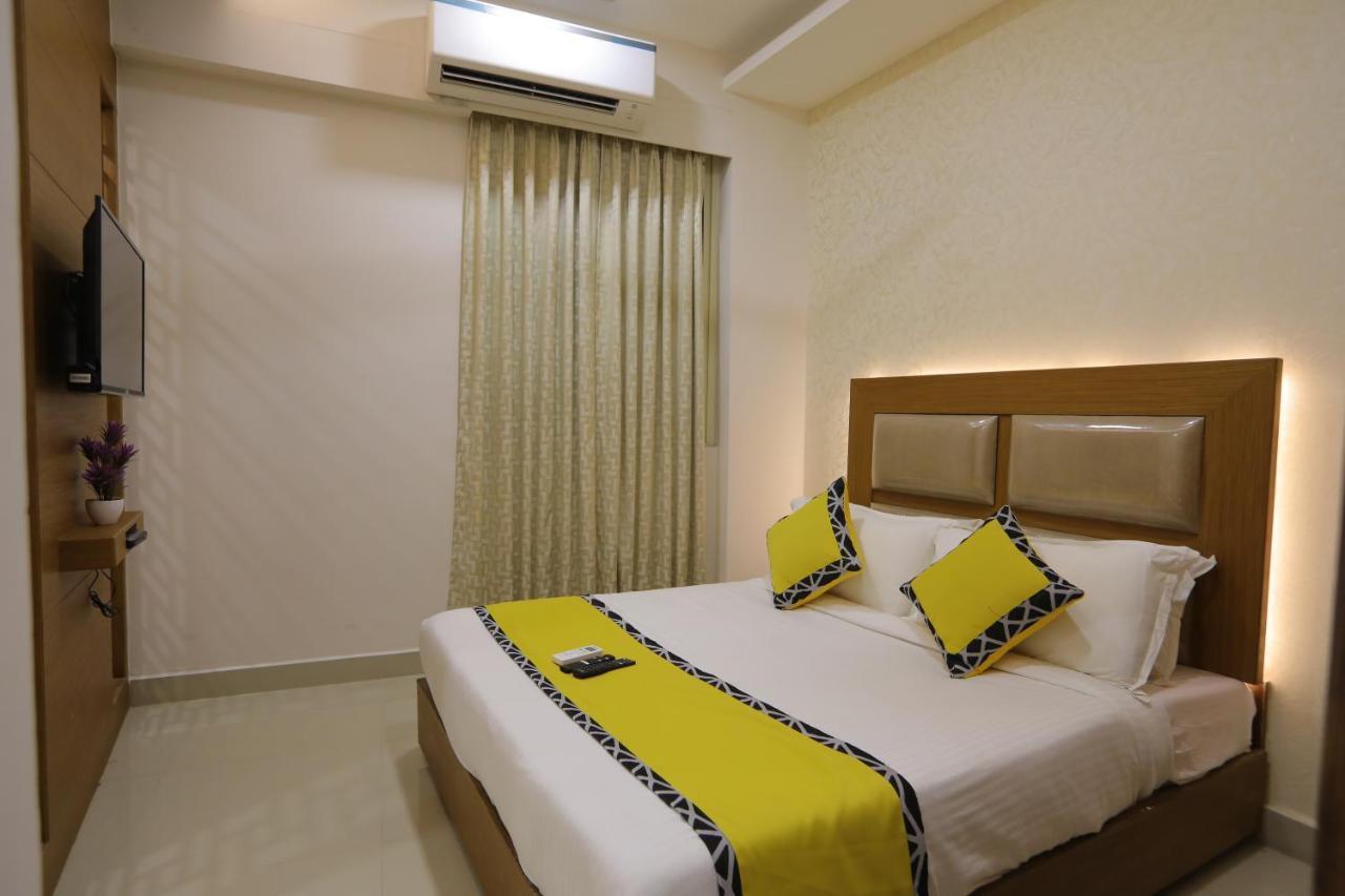 Greens - Business Class - Opposite Ripon Building * Chennai